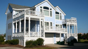 BU14, Green Grass and High Tides- Oceanside, Hot Tub, Close to Shopping